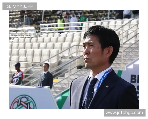 森保一赛后发布会长达47分钟向记者比心展现亲和力