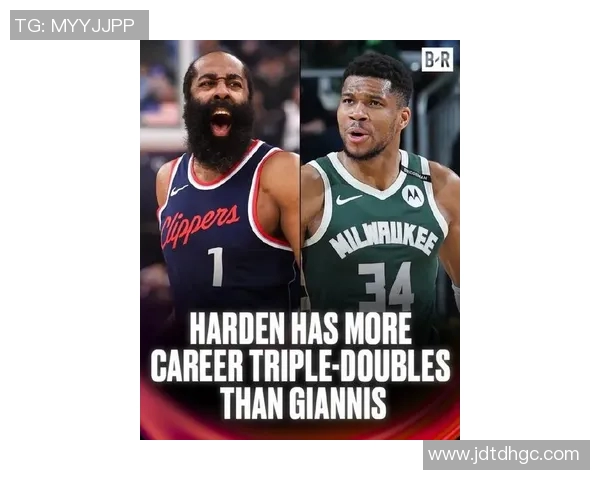 哈登半场表现亮眼三投两中助攻9次助力球队进攻展现全能风采 哈登半场表现亮眼三投两中助攻9次助力球队进攻展现全能风采