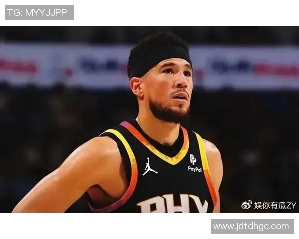 布克谈新赛季期待与责任感受领袖角色的重要性与挑战