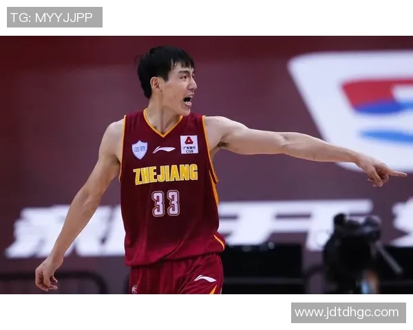 邓利维信心满满展望新赛季我们的队伍将展现强大竞争力与无限潜力 邓利维信心满满展望新赛季我们的队伍将展现强大竞争力与无限潜力