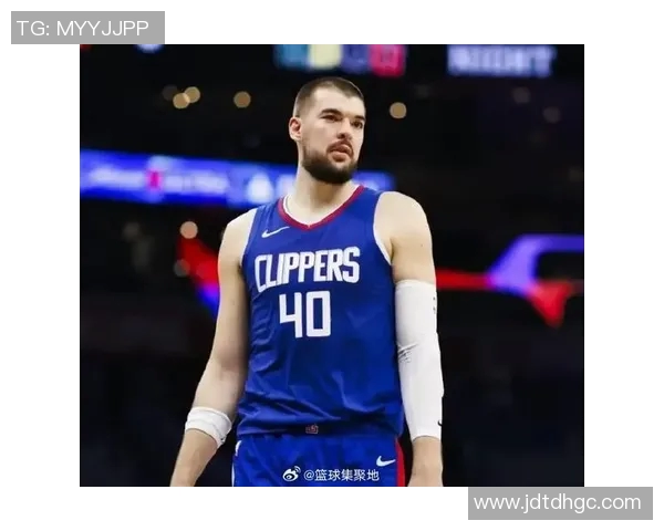 卢指导谈对阵龙狮策略强调祖巴茨在低位进攻的重要性 卢指导谈对阵龙狮策略强调祖巴茨在低位进攻的重要性