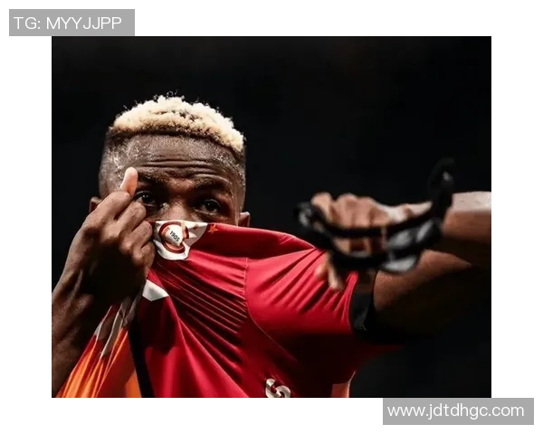 德佬放弃电影投资收购那不勒斯如今球队崛起成意甲强队 德佬放弃电影投资收购那不勒斯如今球队崛起成意甲强队