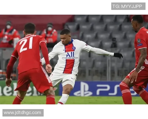 格莱姆斯外线火力全开13投7中三分精准6中4独揽22分助攻抢断齐飞 格莱姆斯外线火力全开13投7中三分精准6中4独揽22分助攻抢断齐飞