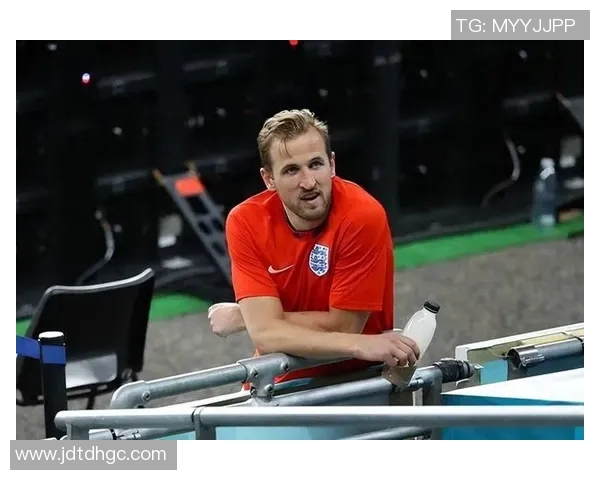 凯恩32岁依然火力全开15场21球4助攻身价为何停滞在7500万 凯恩32岁依然火力全开15场21球4助攻身价为何停滞在7500万