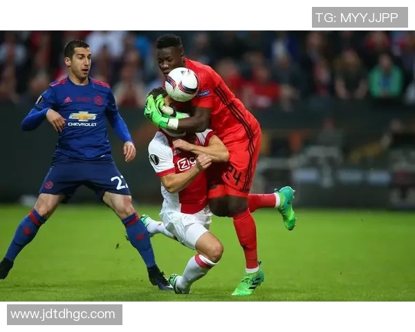 基德赞拉塞尔技术卓越融入球队沟通积极展现丰富经验 基德赞拉塞尔技术卓越融入球队沟通积极展现丰富经验