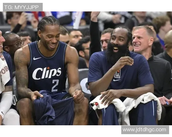 火箭签下前杜克明星凯里与76人旧将康西尔期待新赛季表现提升 火箭签下前杜克明星凯里与76人旧将康西尔期待新赛季表现提升