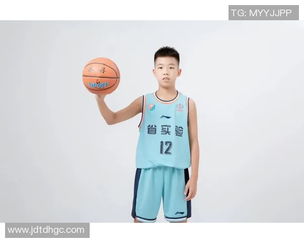 费尔斯自评表现尚可强调自我严格要求期待继续努力提升篮球技能