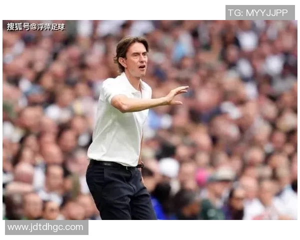 弗兰克期待澳波重返教练岗位继续在其基础上推动球队发展 弗兰克期待澳波重返教练岗位继续在其基础上推动球队发展