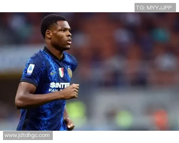 切尔西庆祝法纳25岁生日并回顾其自加盟以来的精彩表现