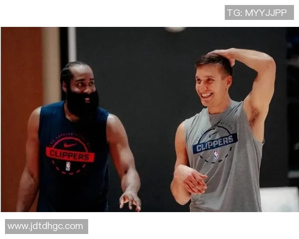 快船开季前13场仅获4胜创队史自2010年以来最差开局纪录 快船开季前13场仅获4胜创队史自2010年以来最差开局纪录