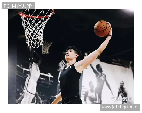 曾凡博在篮网定位为3D球员短暂出场是常态希望他保持积极心态继续努力